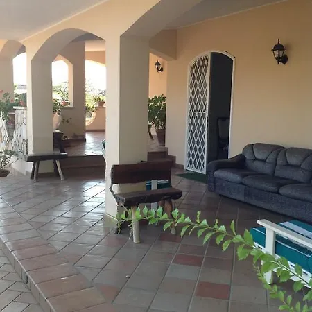 Holiday home Il Glicine Di Carmen *