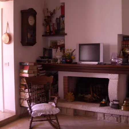 Holiday home Il Glicine Di Carmen
